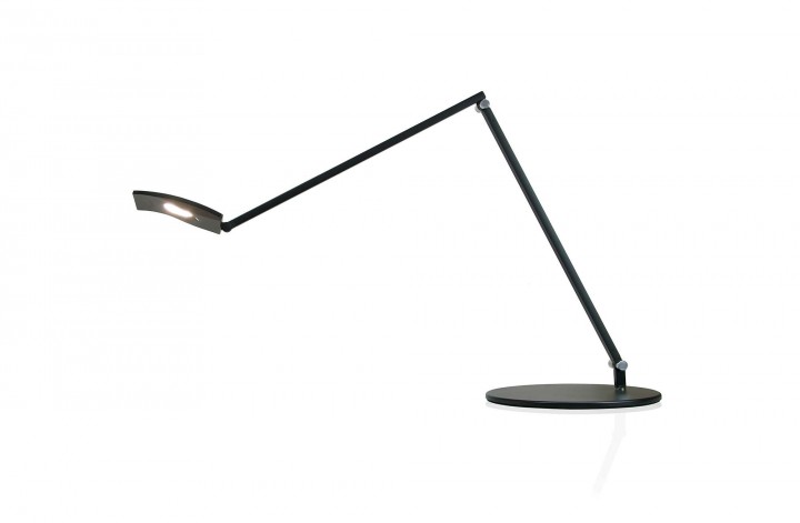 Mosso-Pro LED desk lamp by Koncept
