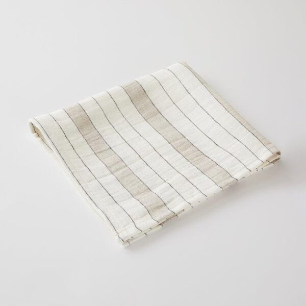 Rambouillet Napkin, made in France of 100% linen, available in a range of colours. Part of our luxury linens collection.