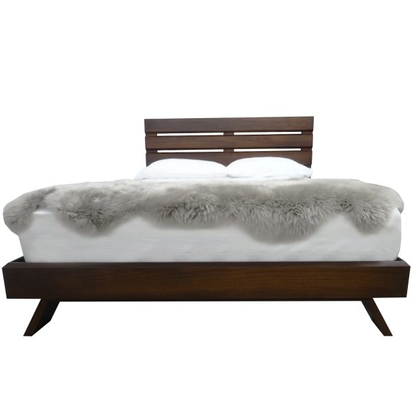 Vancouver Platform bed - Queen size, front view