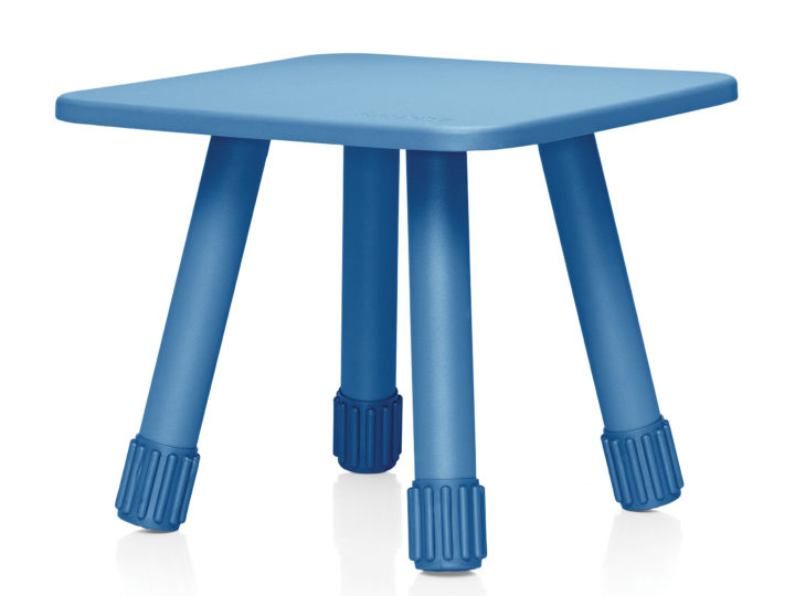 Tablitski table by Fatboy - indoor outdoor, metal base, powder coated paint finish