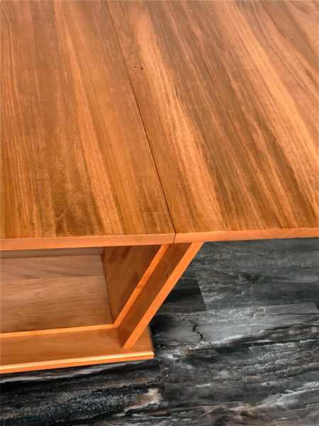 Vancouver Pedestal Table - Top view of base